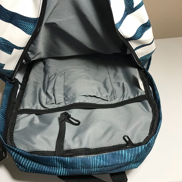 Nike Brasília Backpack XL - Picture 6 of 6